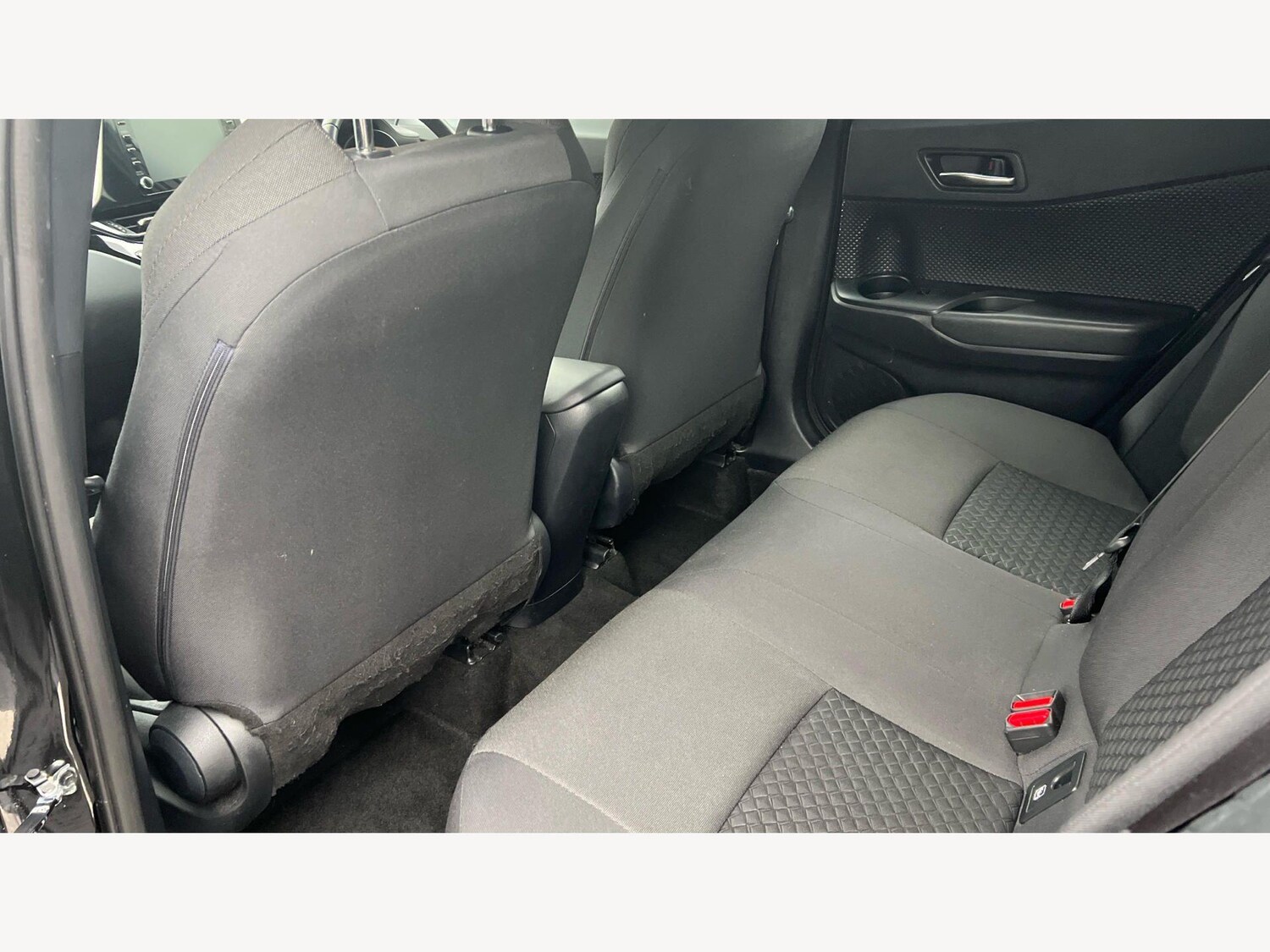 Used Toyota C-HR for sale - 77625989: Photo 15