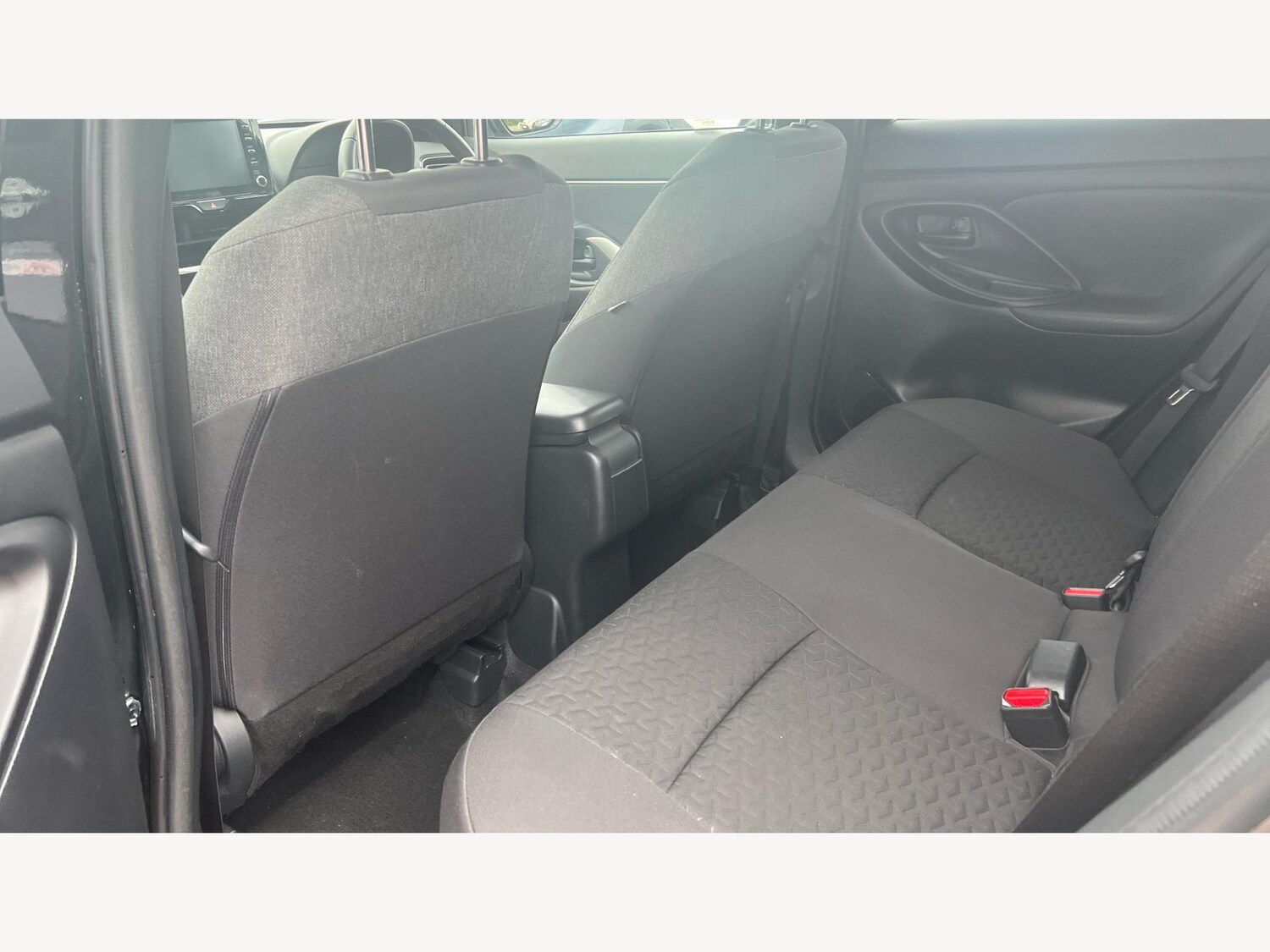 Used Toyota Yaris Cross 2023 for sale - 76166610: Photo 15