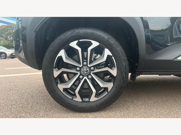Used Toyota Yaris Cross 2023 for sale - 76166610: Photo 20