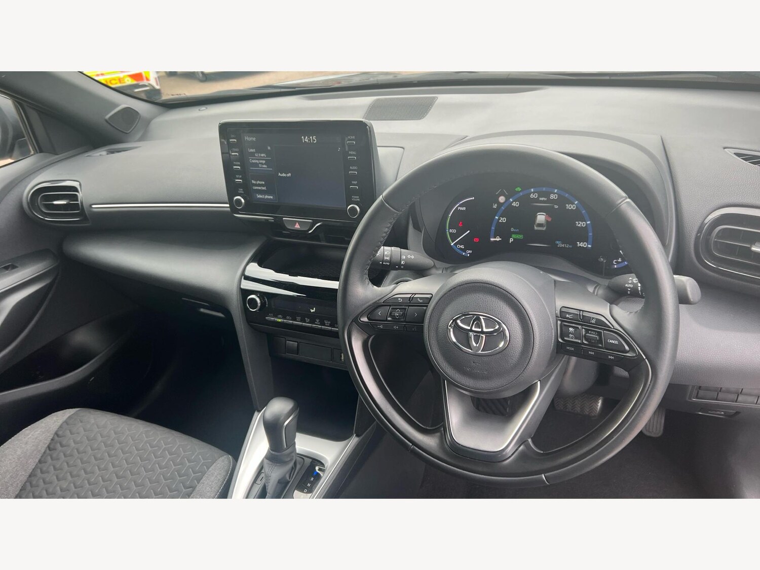 Used Toyota Yaris Cross 2023 for sale - 76166610: Photo 8