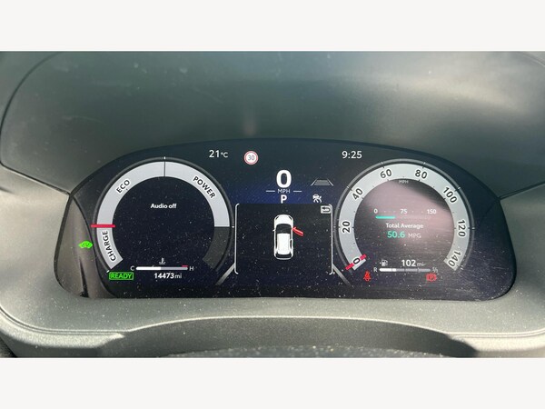 Used Toyota Yaris Cross 2024 for sale - 75707949: Photo 11