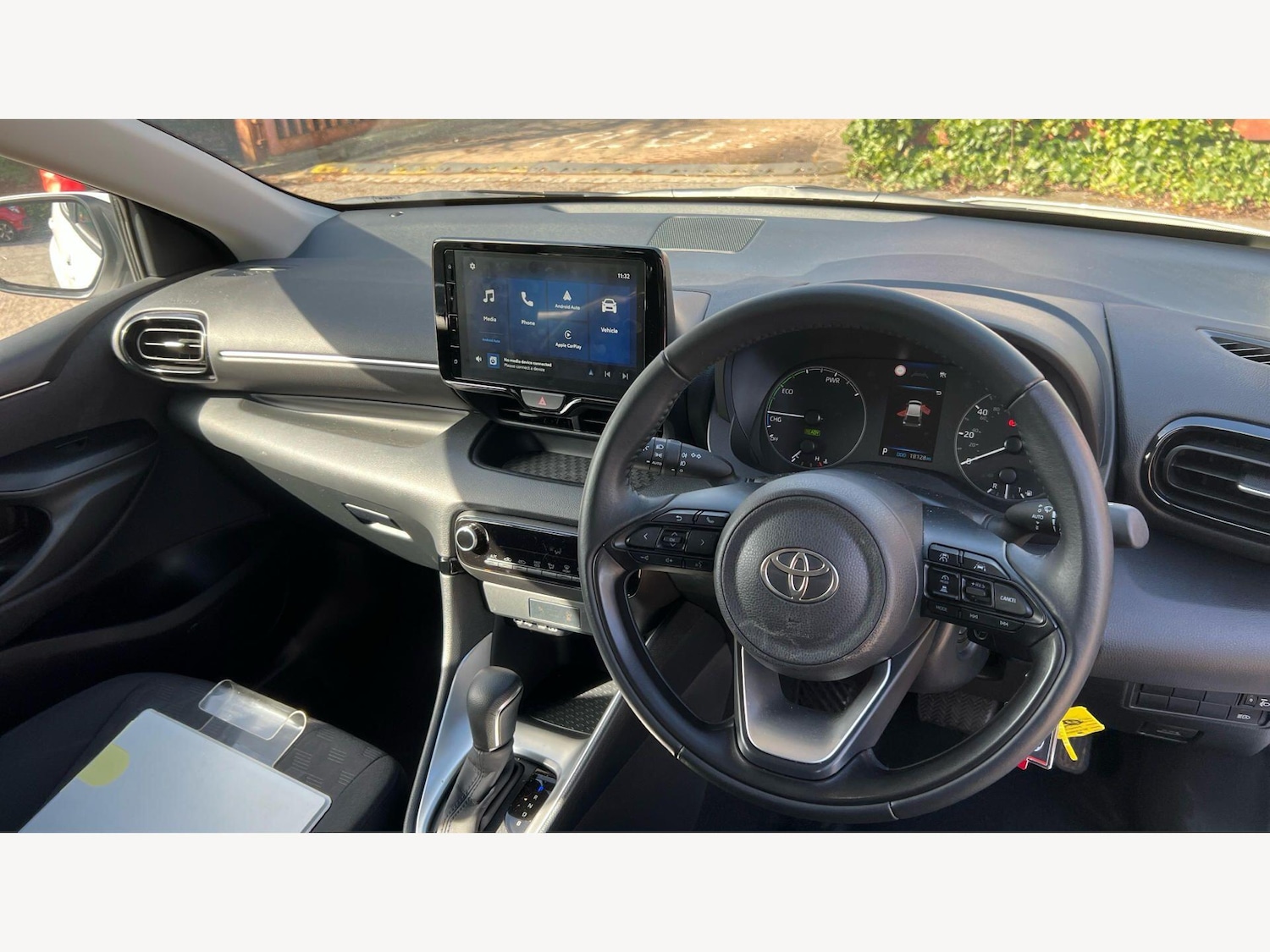 Used Toyota Yaris 2024 for sale - 78100901: Photo 7