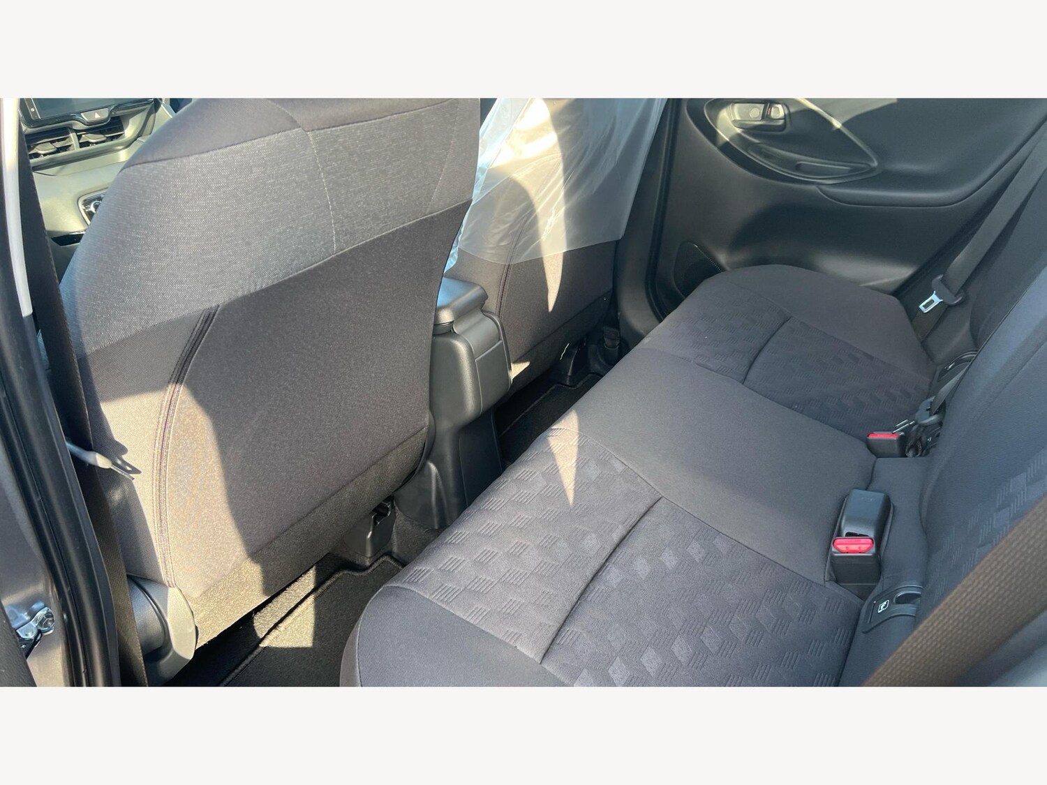Used Toyota Yaris 2025 for sale - 77671776: Photo 15