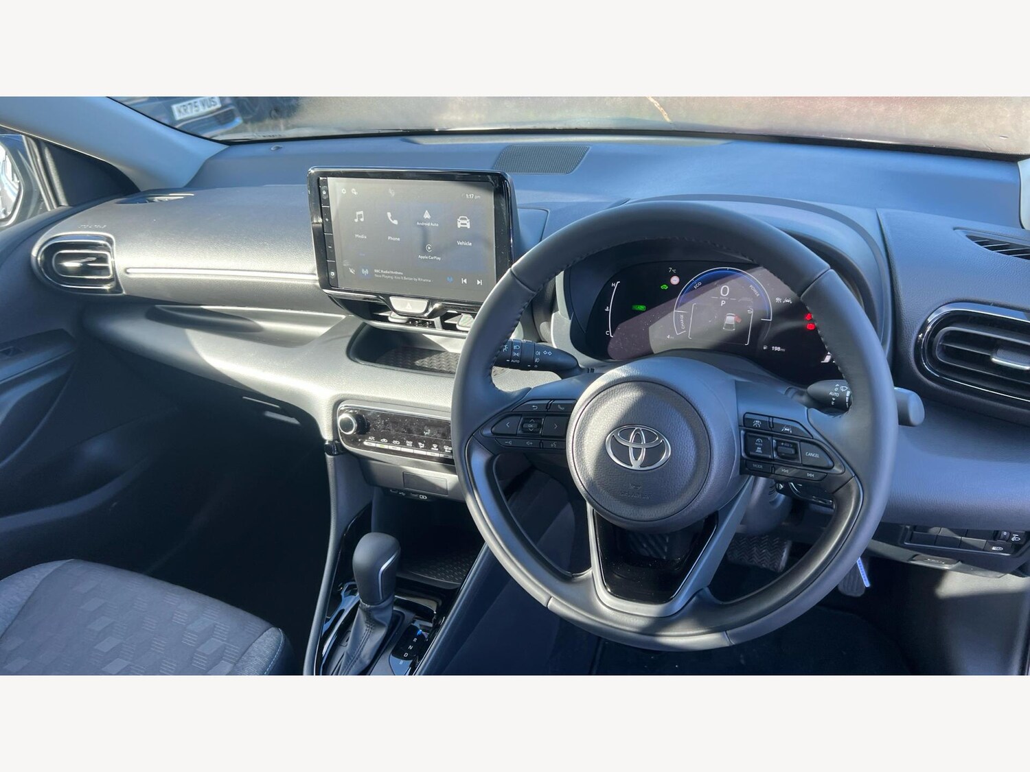 Used Toyota Yaris 2025 for sale - 77671776: Photo 7