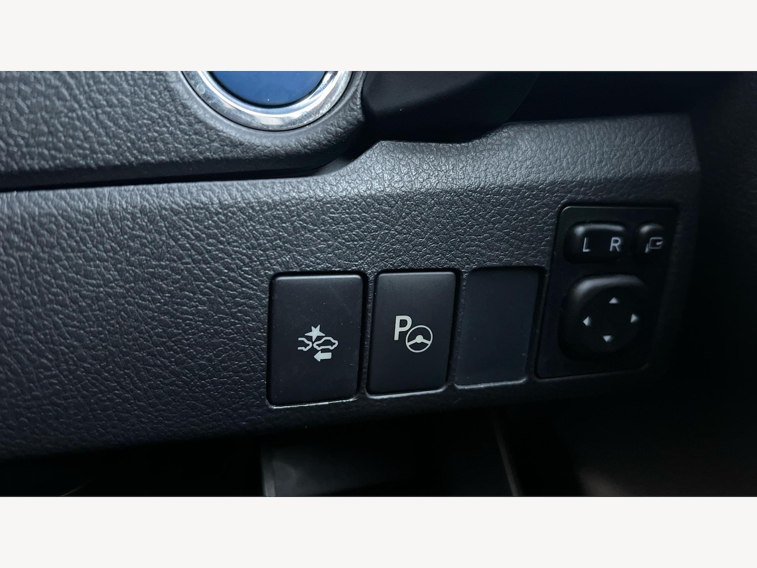 Used Toyota Auris 2018 for sale - 77359097: Photo 23