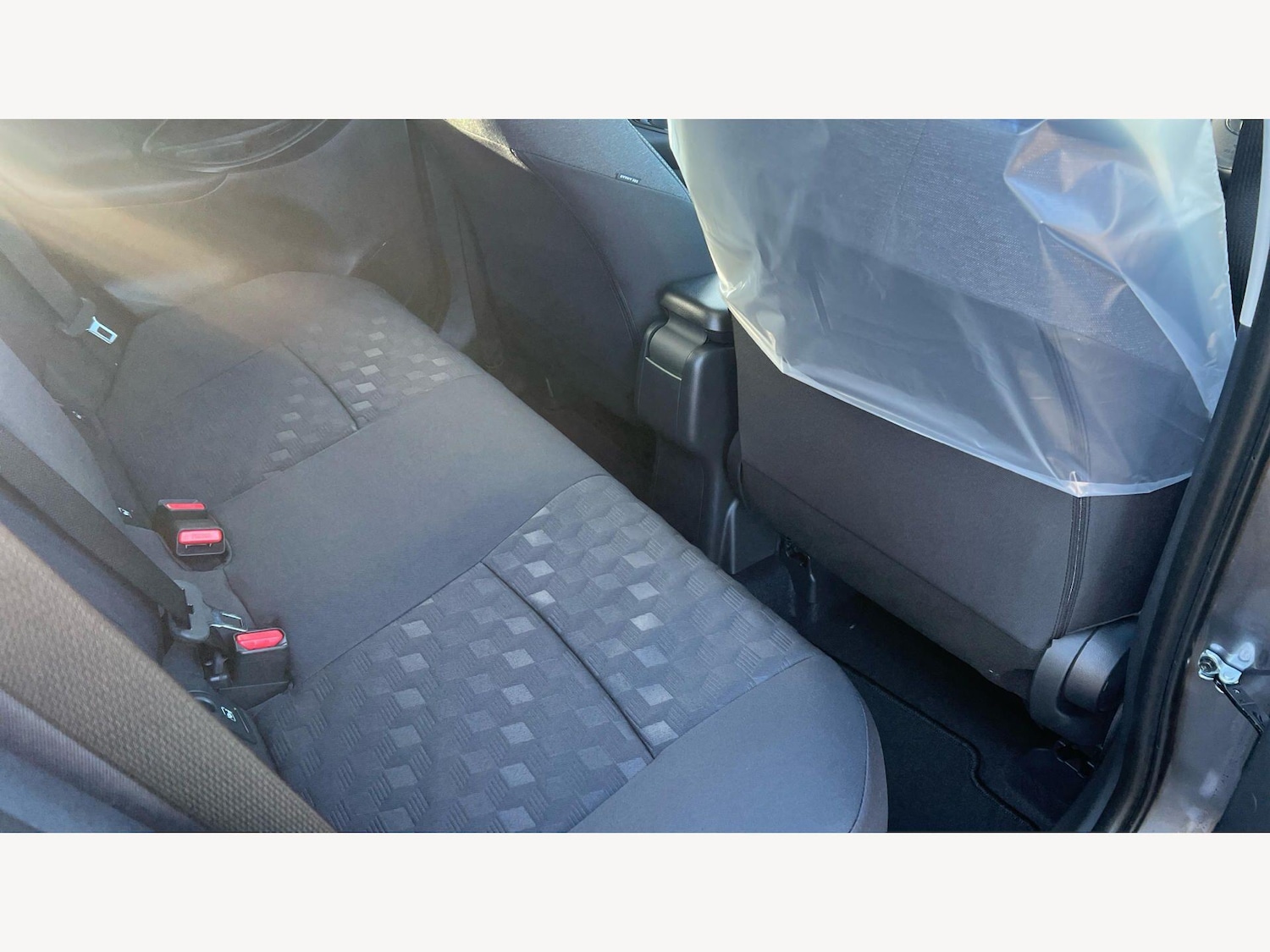 Used Toyota Yaris 2025 for sale - 78101465: Photo 14