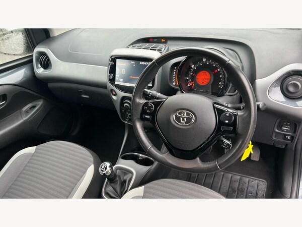Used Toyota AYGO 2019 for sale - 76239884: Photo 7