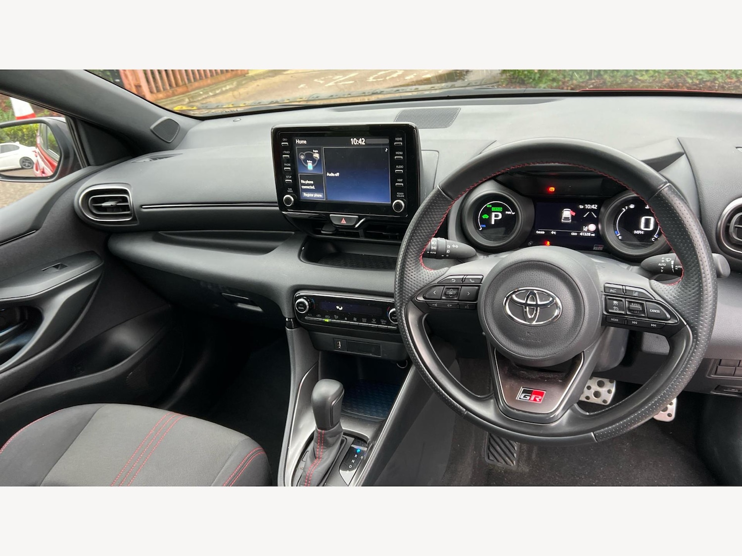 Used Toyota Yaris 2023 for sale - 77330544: Photo 7