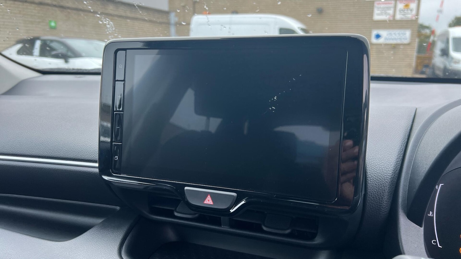 Used Toyota Yaris 2025 for sale - 77119708: Photo 8