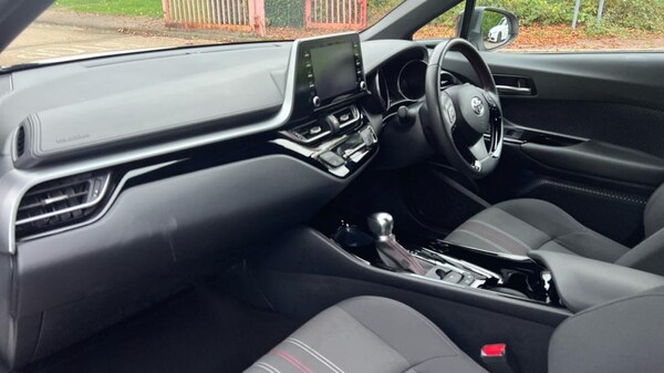 Used Toyota C-HR 2021 for sale - 75669481: Photo 12