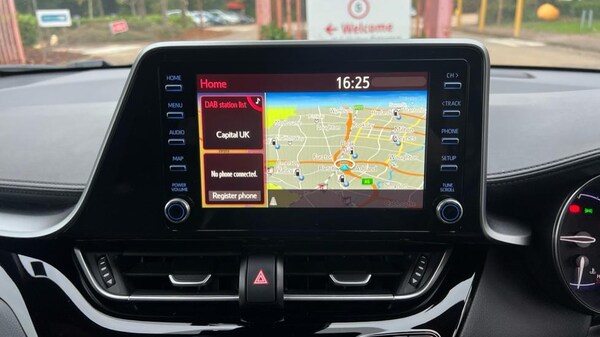 Used Toyota C-HR 2021 for sale - 75669481: Photo 9