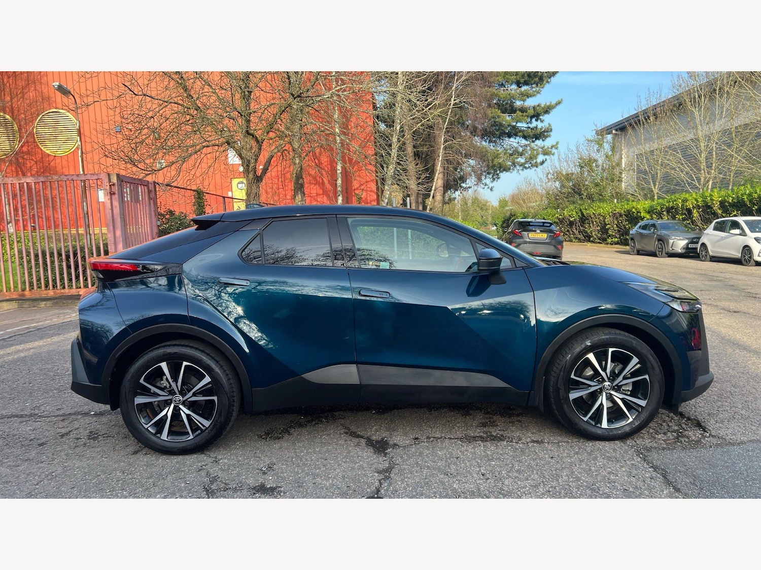 Used Toyota C-HR 2024 for sale - 77683886: Photo 18