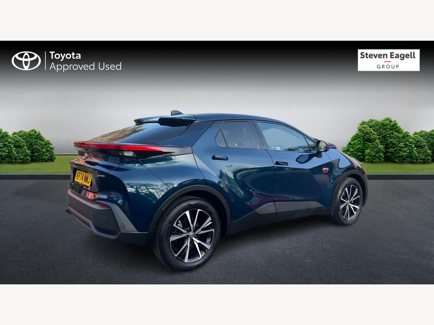 Used Toyota C-HR 2024 for sale - 77683886: Photo 2