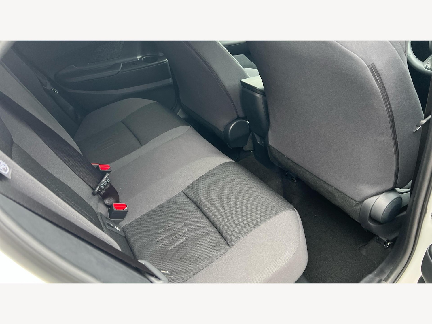 Used Toyota C-HR 2024 for sale - 77440401: Photo 14