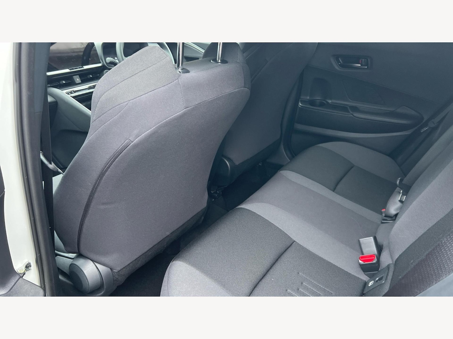 Used Toyota C-HR 2024 for sale - 77440401: Photo 15