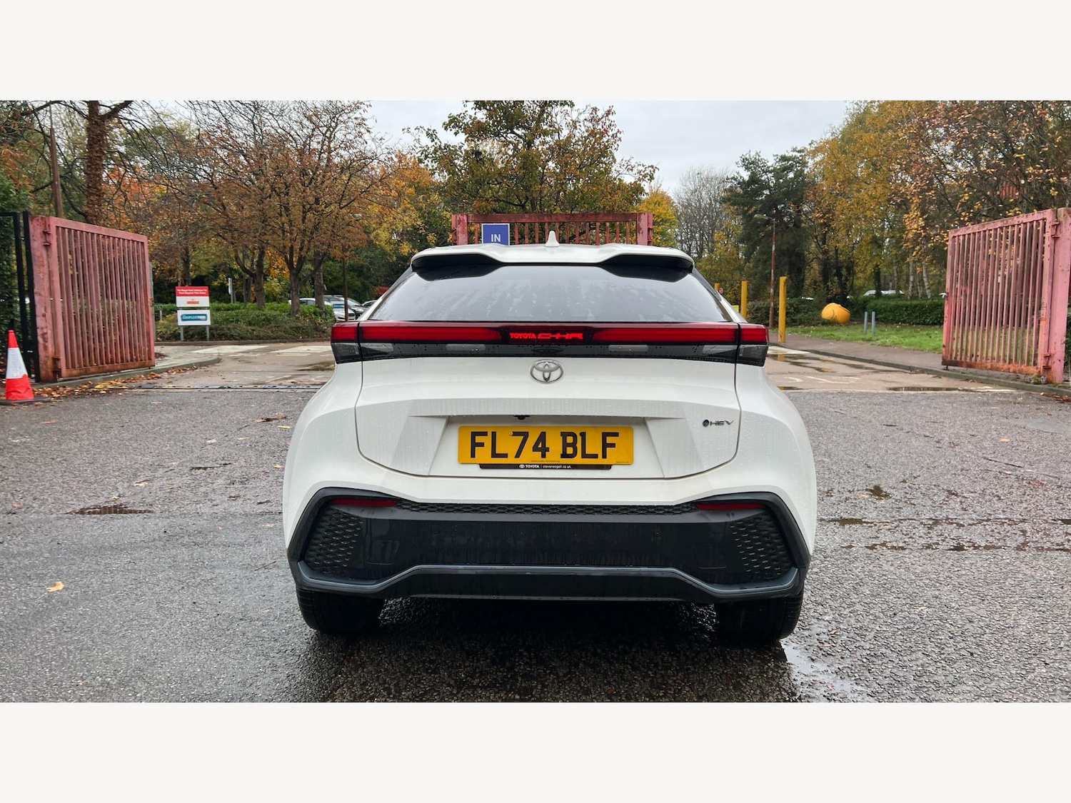 Used Toyota C-HR 2024 for sale - 77440401: Photo 21