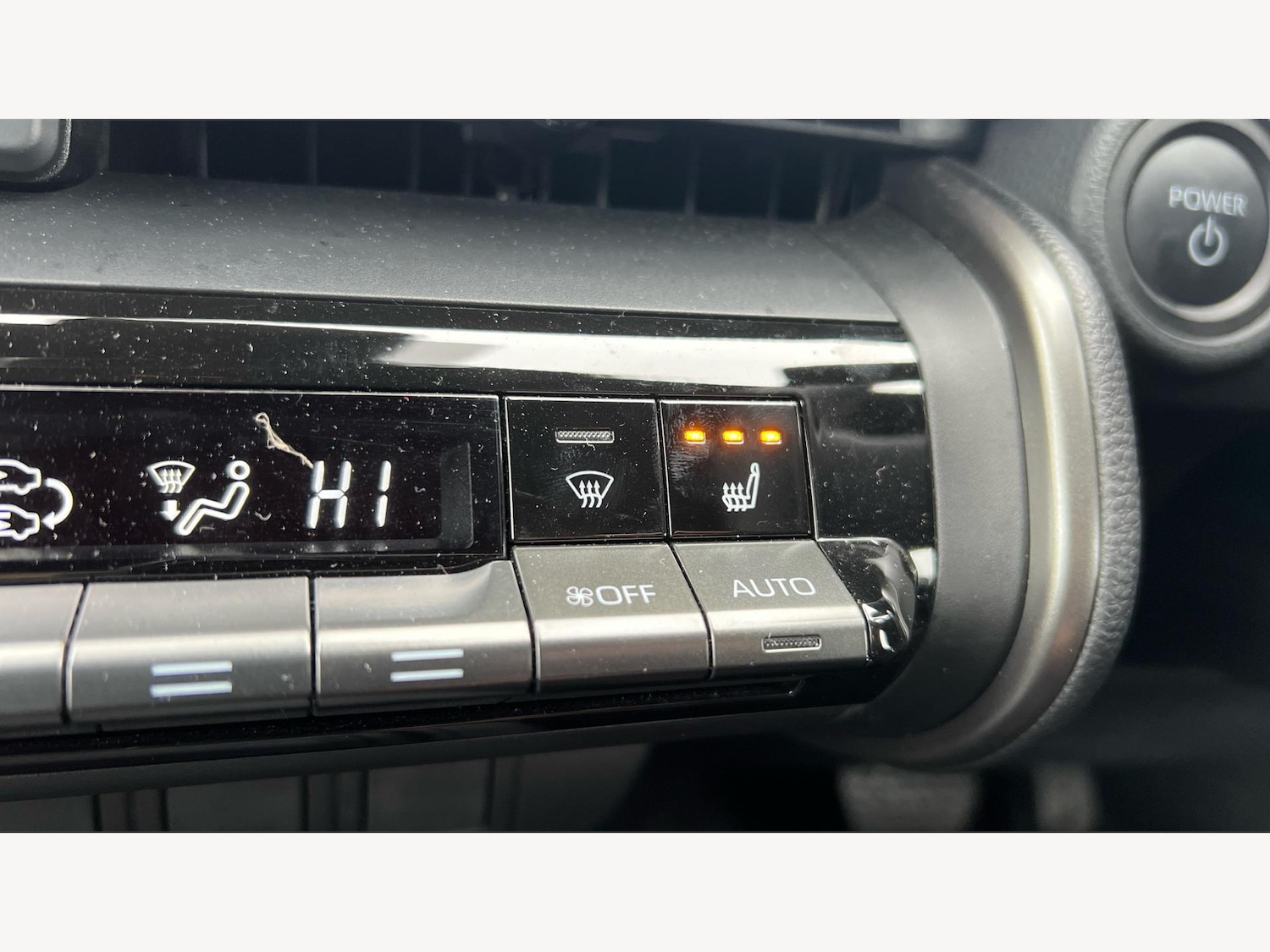 Used Toyota C-HR 2024 for sale - 77440401: Photo 22