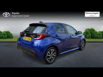 Used Toyota Yaris 2023 for sale - 74837504: Photo