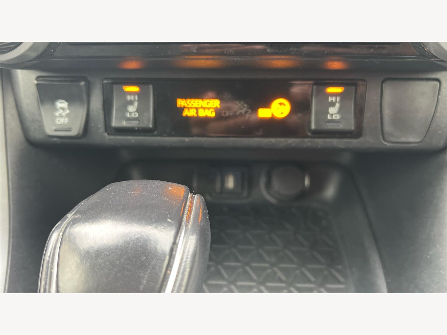 Used Toyota RAV4 2021 for sale - 76270999: Photo 22