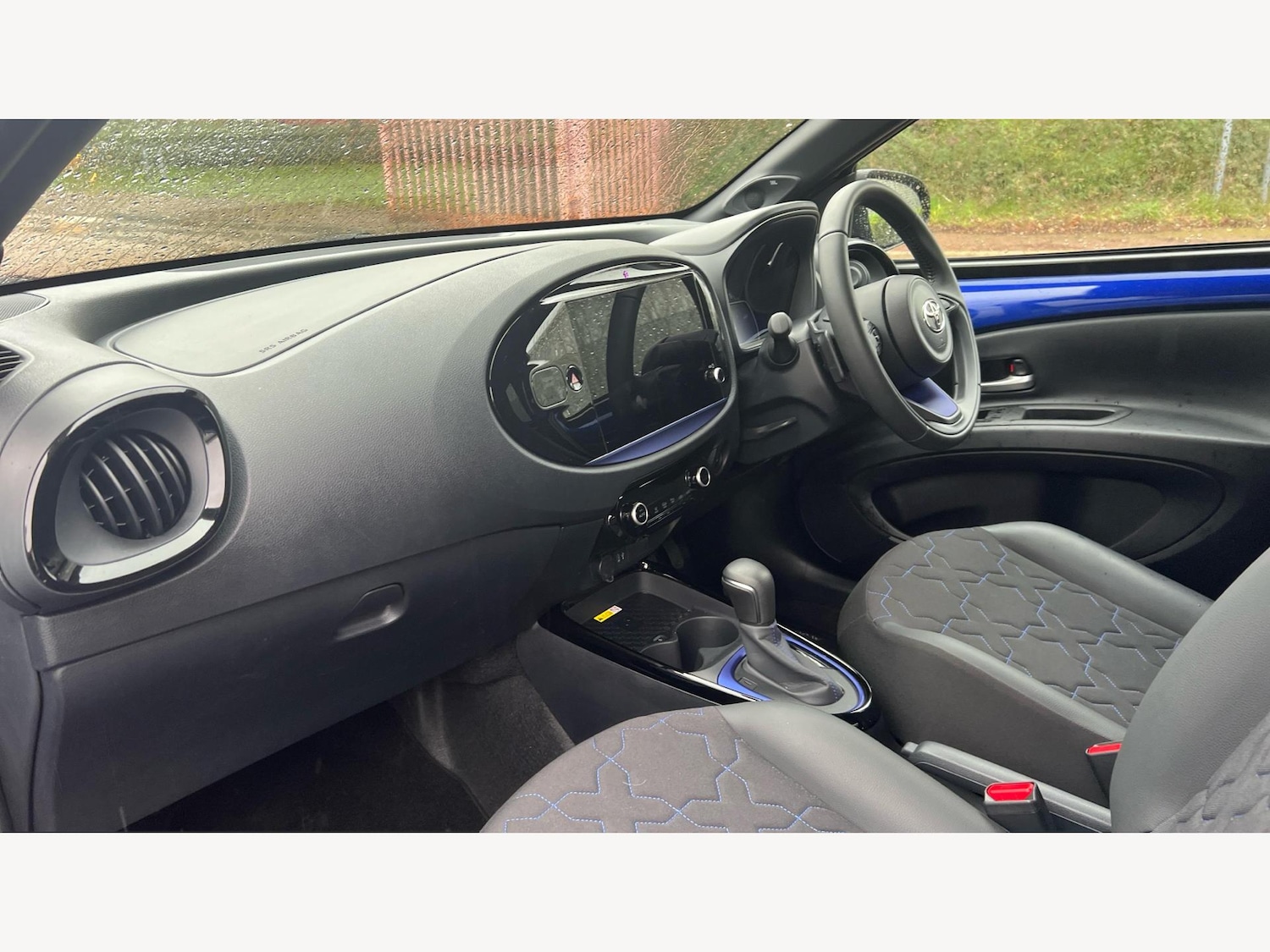 Used Toyota Aygo X 2025 for sale - 77537596: Photo 12