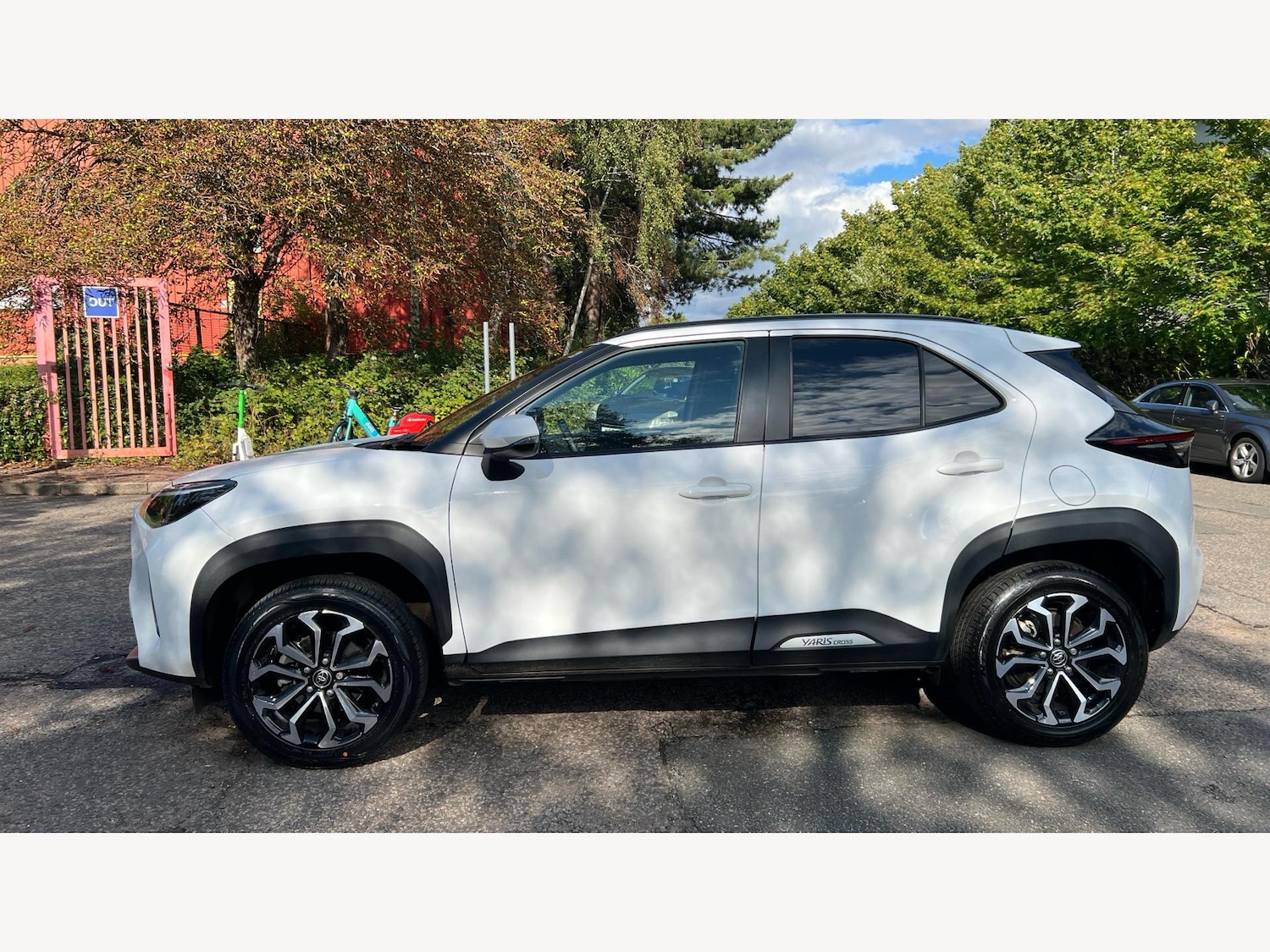 Used Toyota Yaris Cross 2023 for sale - 76573195: Photo 19