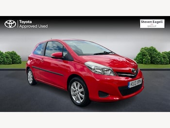 Used Toyota Yaris 2013 for sale - 75600154: Photo