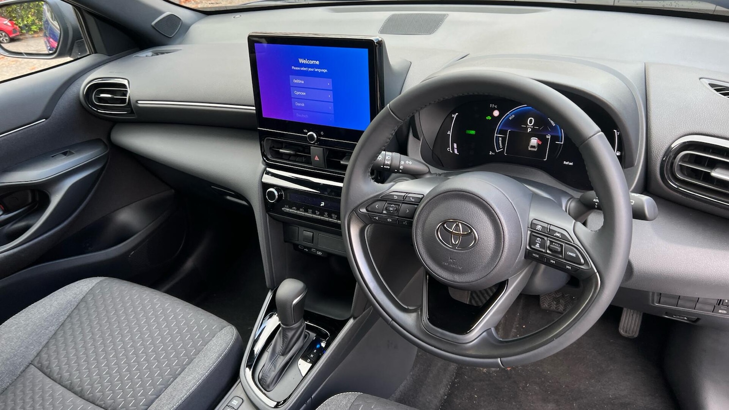 Used Toyota Yaris Cross 2025 for sale - 77119700: Photo 6