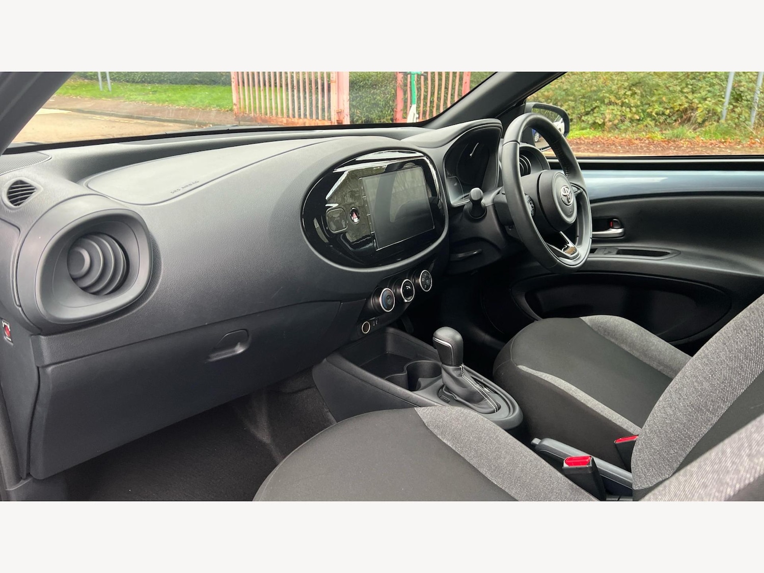 Used Toyota Aygo X 2024 for sale - 76689657: Photo 12