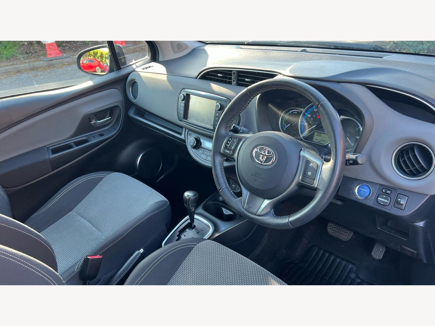 Used Toyota Yaris for sale - 77940655: Photo 13