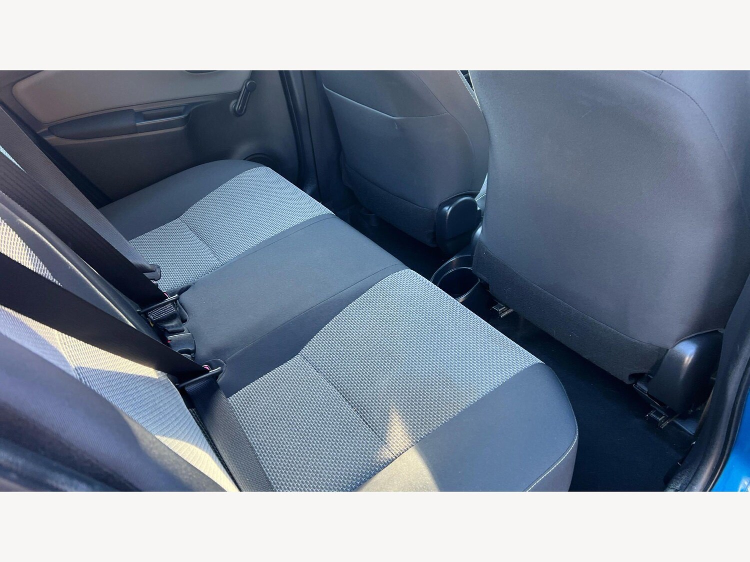 Used Toyota Yaris for sale - 77940655: Photo 14