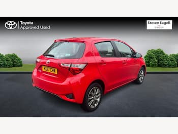 Used Toyota Yaris 2017 for sale - 79553882: Photo