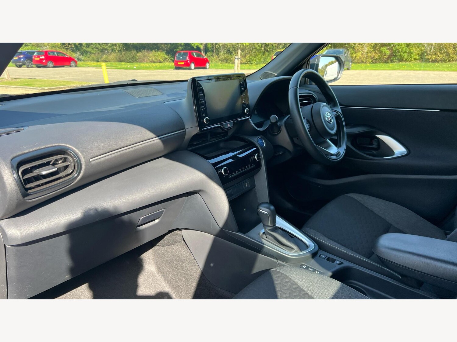 Used Toyota Yaris Cross 2023 for sale - 76137313: Photo 12