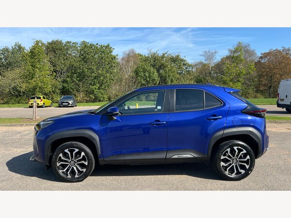 Used Toyota Yaris Cross 2023 for sale - 76137313: Photo 19