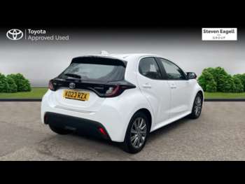Used Toyota Yaris 2023 for sale - 74704744: Photo