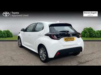 Used Toyota Yaris 2023 for sale - 74704744: Photo