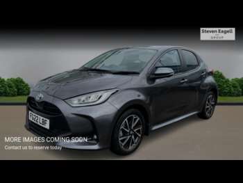 Used Toyota Yaris 2022 for sale - 74862299: Photo