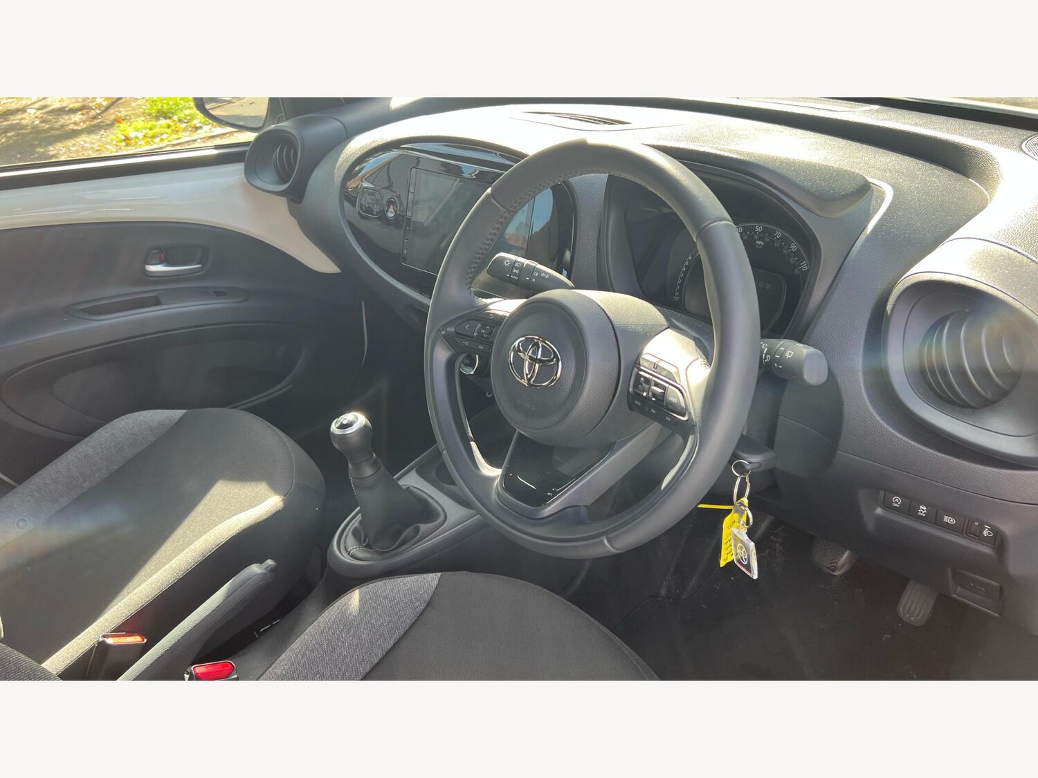 Used Toyota Aygo X 2024 for sale - 76240059: Photo 13