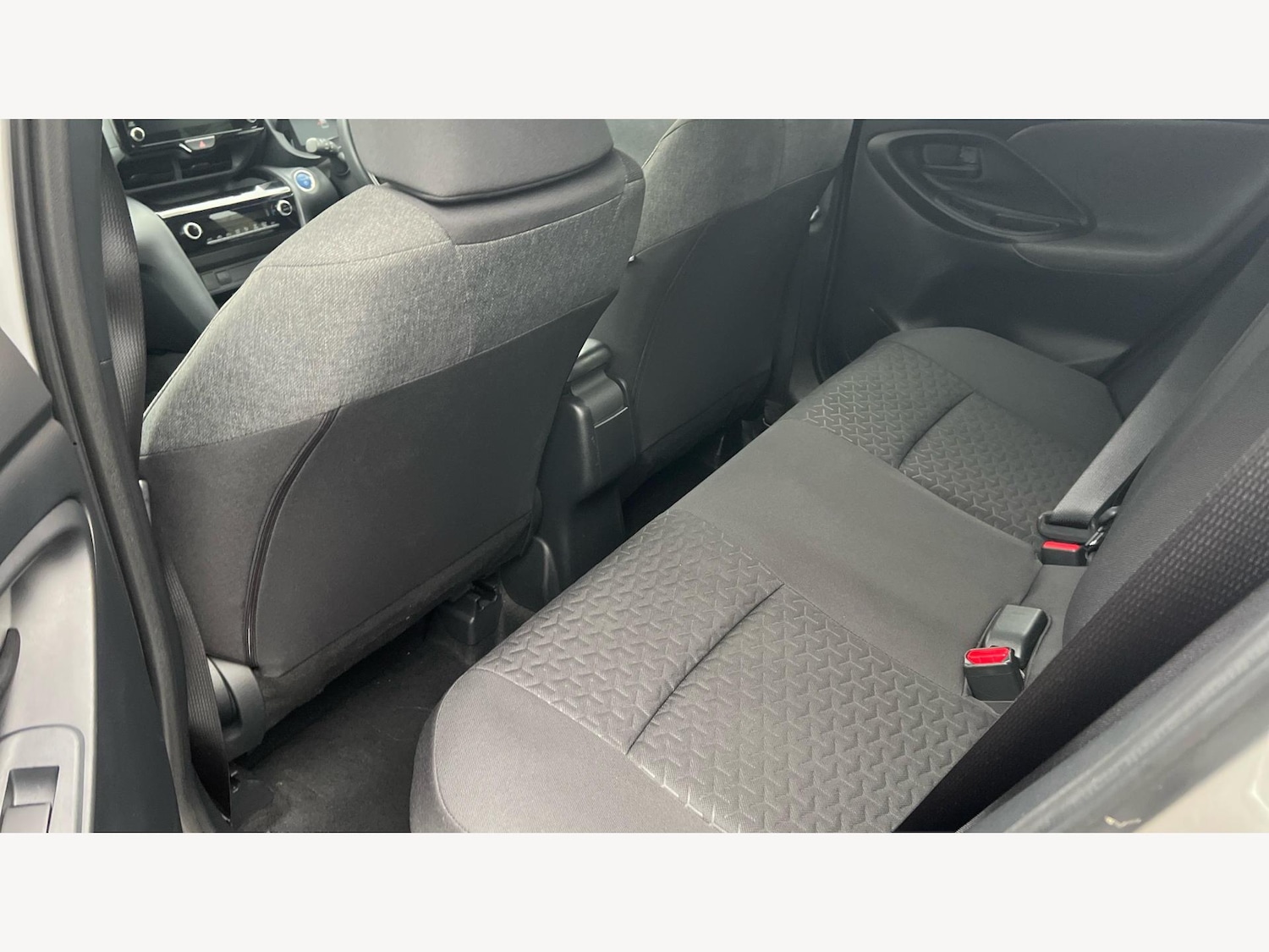 Used Toyota Yaris Cross 2022 for sale - 76538593: Photo 15