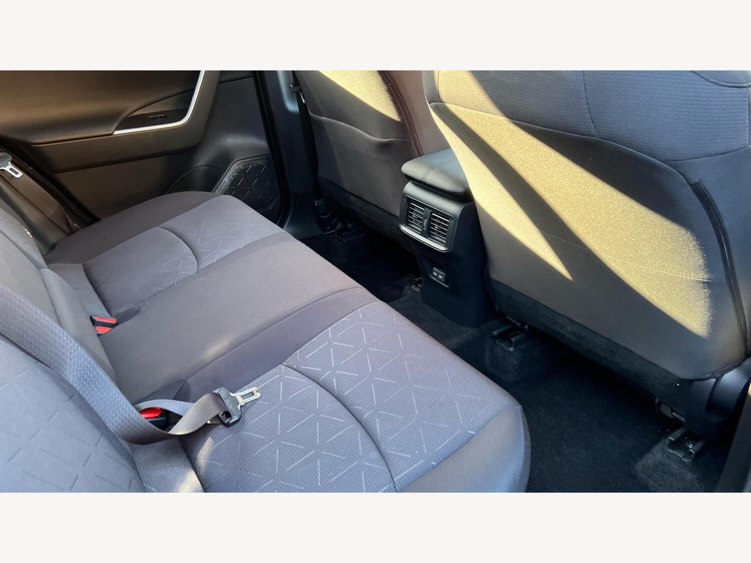 Used Toyota RAV4 for sale - 76727852: Photo 14