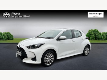 Used Toyota Yaris 2023 for sale - 76247040: Photo