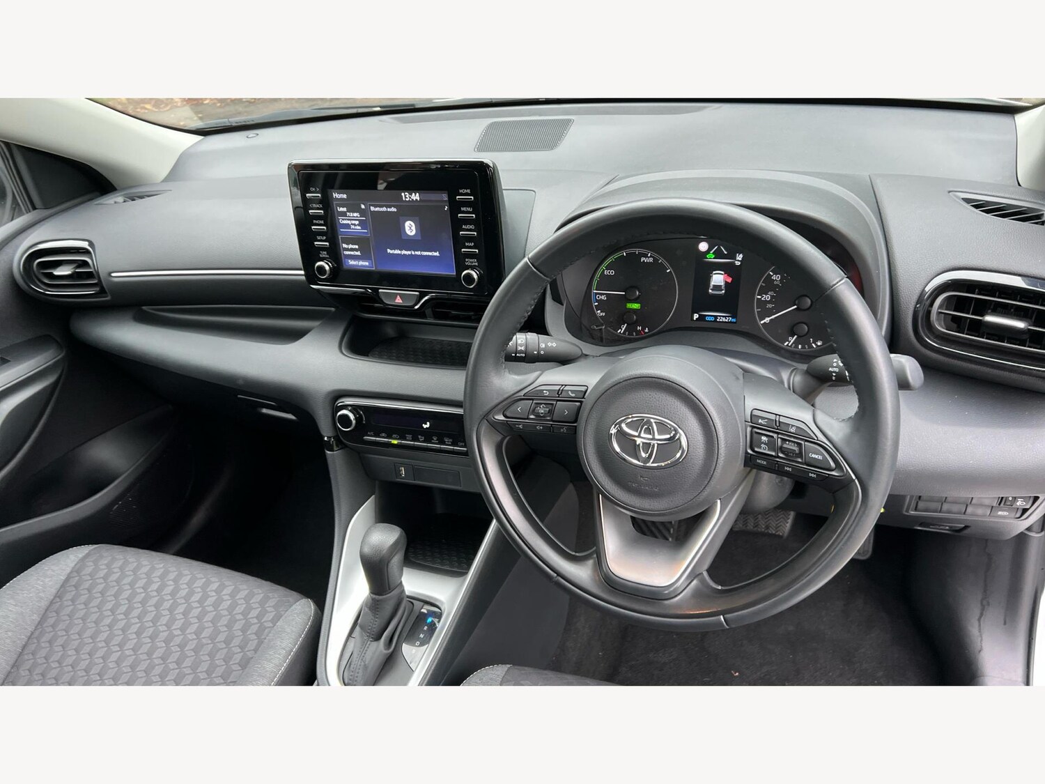Used Toyota Yaris 2023 for sale - 76247040: Photo 7