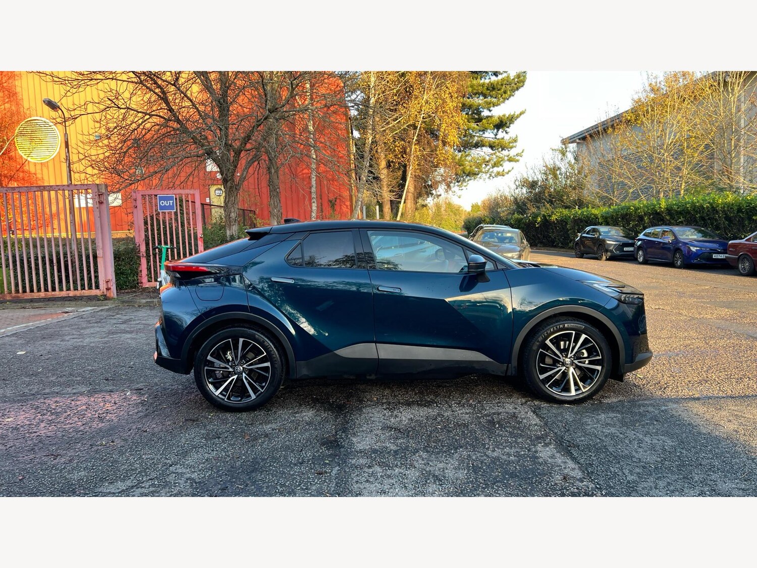 Used Toyota C-HR for sale - 77440334: Photo 18