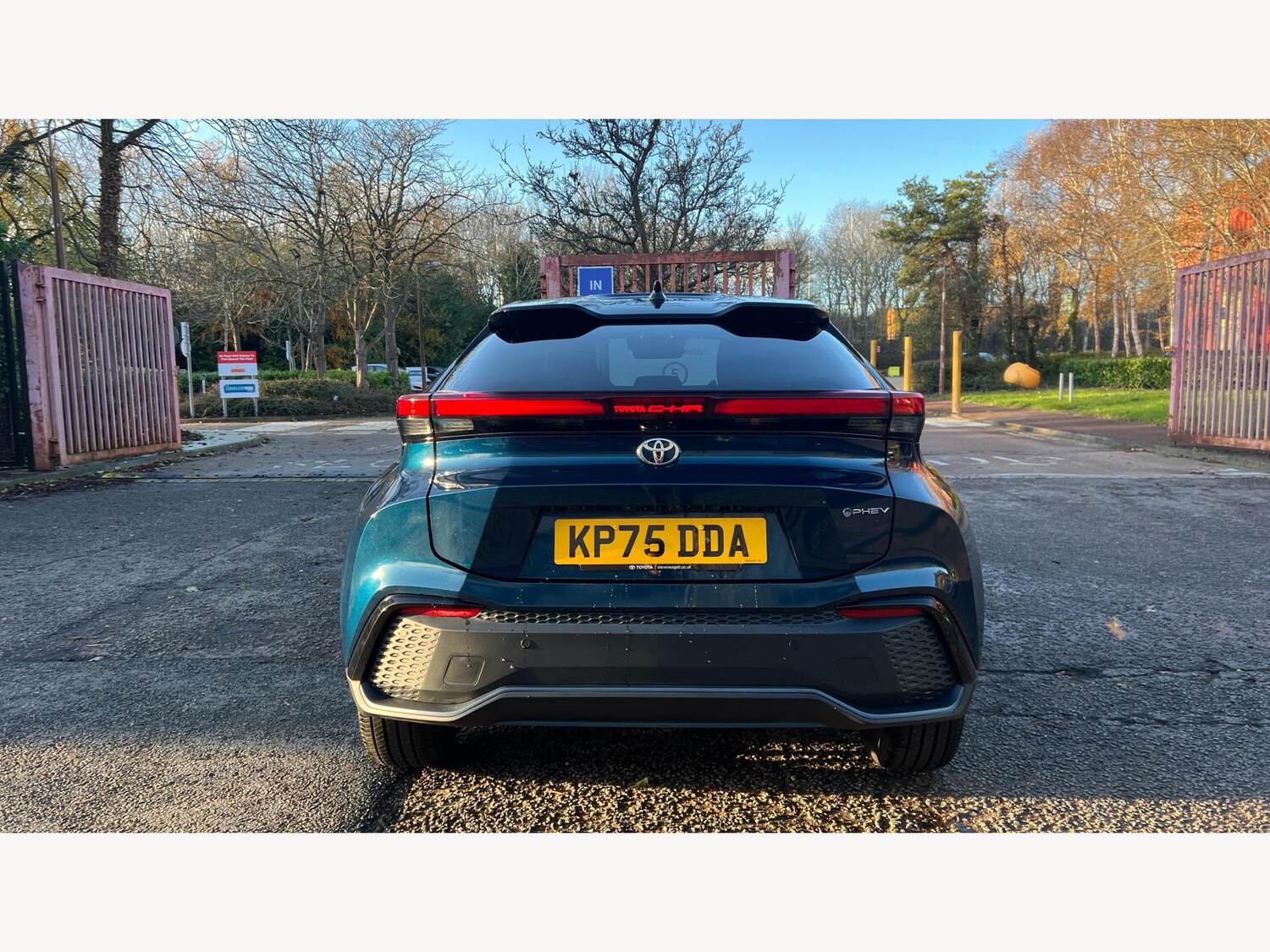 Used Toyota C-HR for sale - 77440334: Photo 21