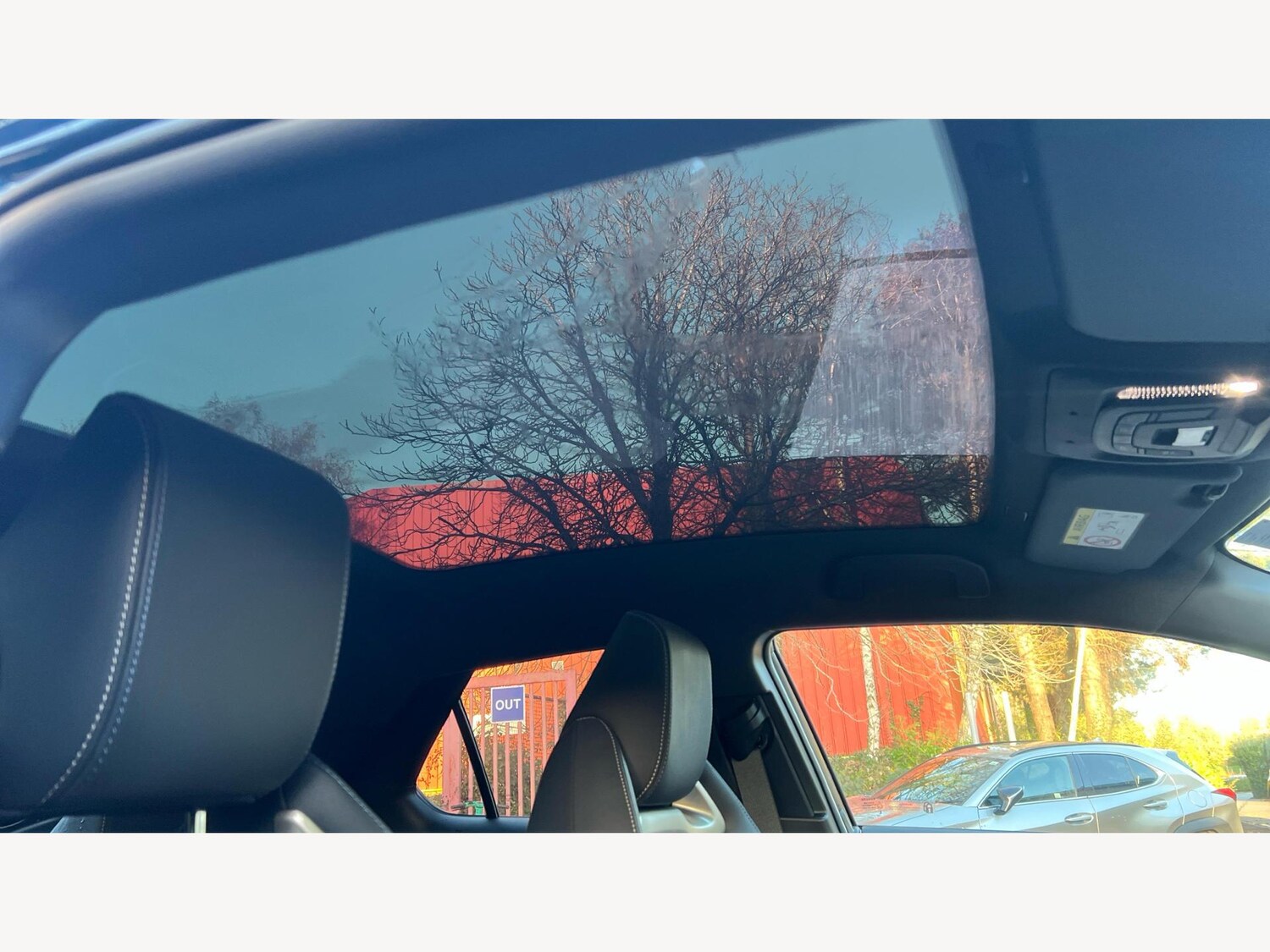 Used Toyota C-HR for sale - 77440334: Photo 22