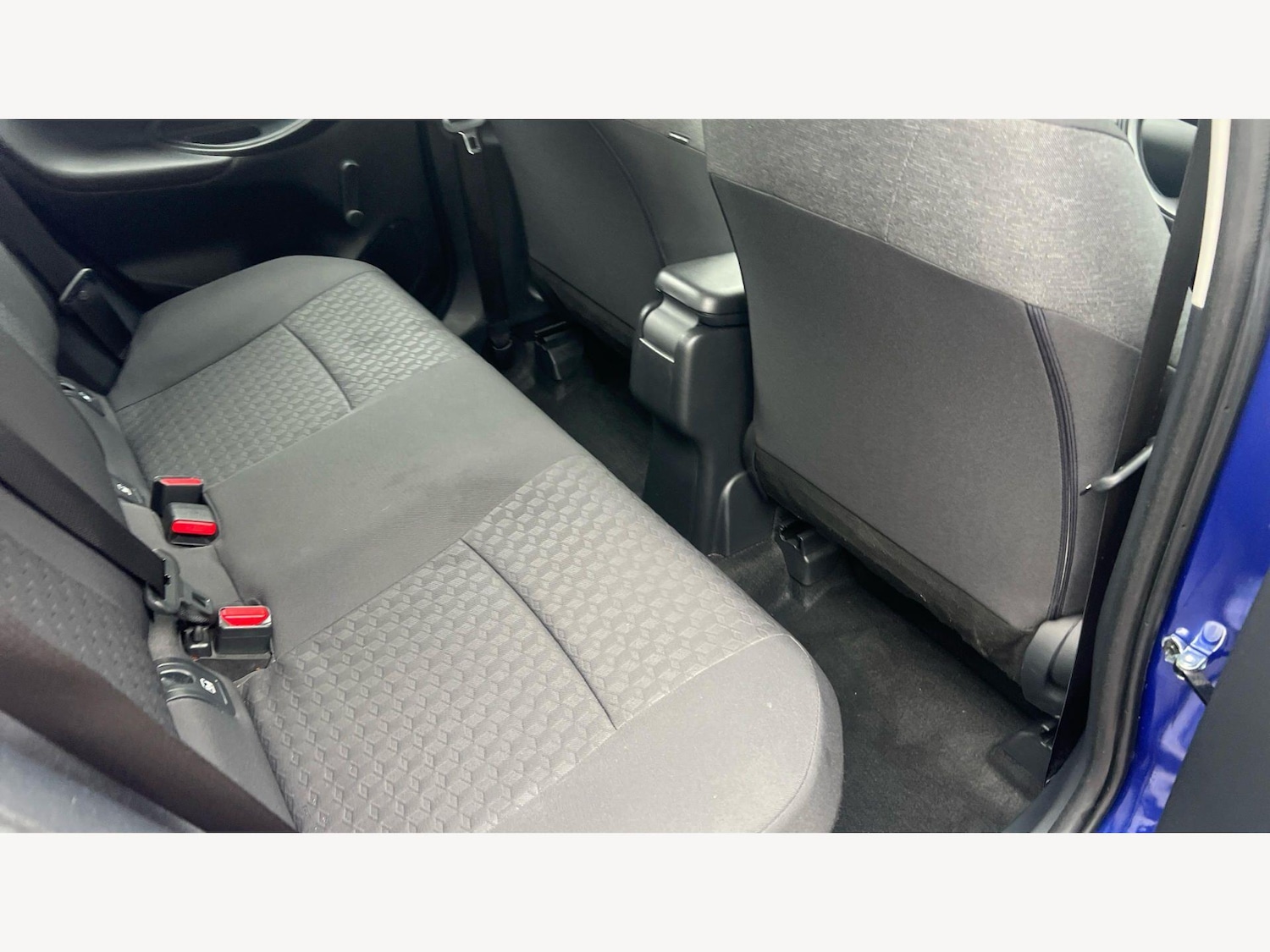 Used Toyota Yaris 2023 for sale - 78100309: Photo 14