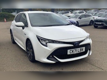 2021 (71) - 1.8 VVT-i Hybrid Design 5dr CVT