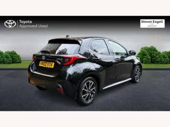 Used Toyota Yaris 2022 for sale - 74989741: Photo