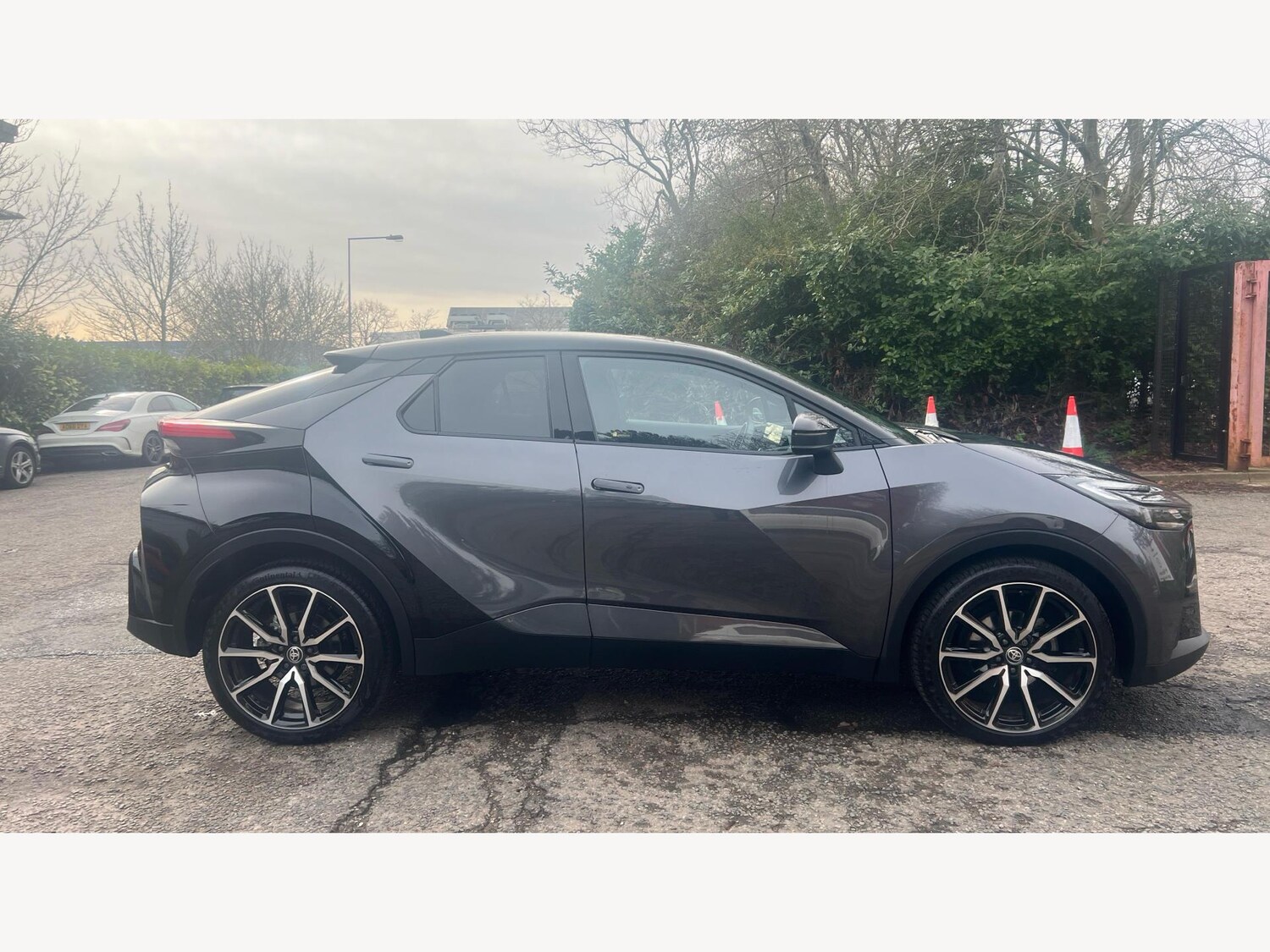 Used Toyota C-HR 2025 for sale - 77597894: Photo 18