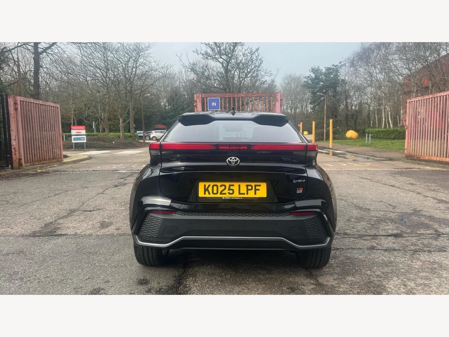 Used Toyota C-HR 2025 for sale - 77597894: Photo 21