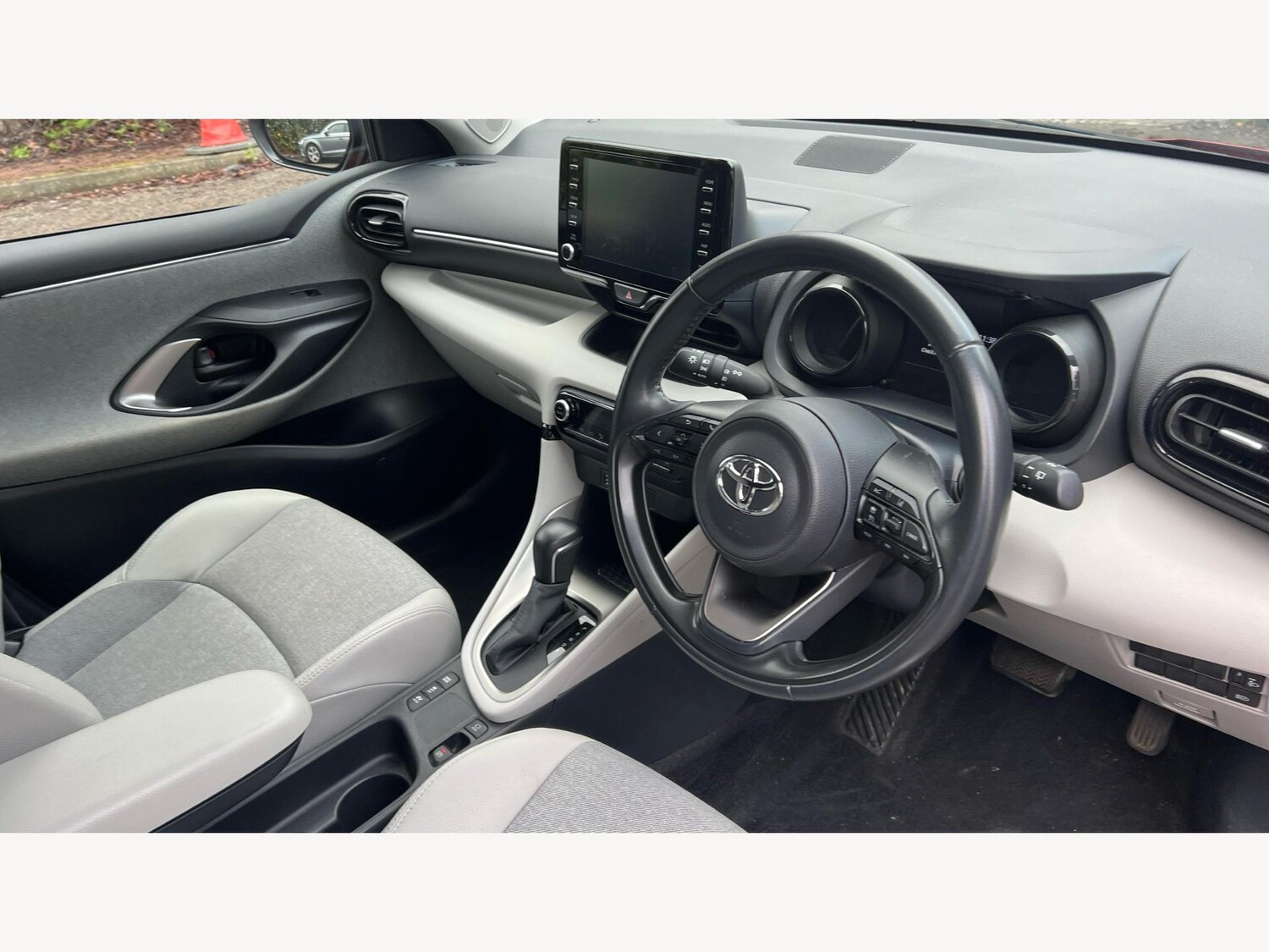 Used Toyota Yaris 2022 for sale - 77586383: Photo 13